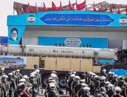 Iran Keluarkan Rudal Balistik Bahan Bakar Padat Berjuluk Jihad pada Sabtu
