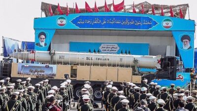 Iran Keluarkan Rudal Balistik Bahan Bakar Padat Berjuluk Jihad pada Sabtu