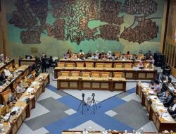 Komisi X DPR Dorong Pemerintah Evaluasi Kebijakan Kesejahteraan Dosen