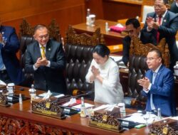 9 RUU Disahkan Jadi UU Saat Rapat Paripurna Terakhir DPR 2019-2024