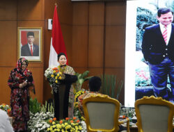 Tutut Minta Maaf Atas Kesalahan Soeharto Selama Jadi Presiden Indonesia