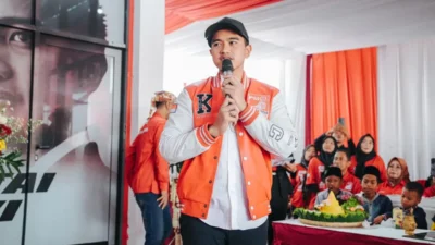 Sambangi DPD PSI Brebes, Kaesang Tegaskan Partainya Tegak Lurus ke Prabowo-Gibran