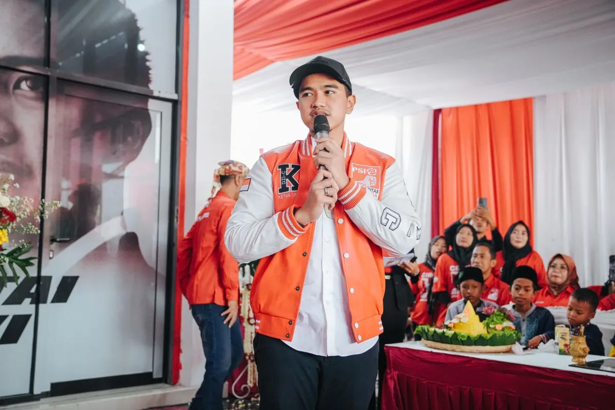 Sambangi DPD PSI Brebes, Kaesang Tegaskan Partainya Tegak Lurus ke Prabowo-Gibran
