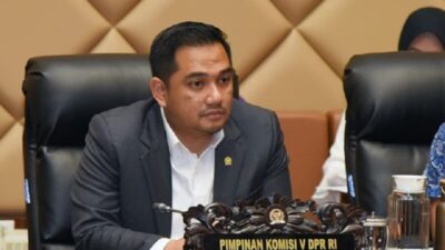 Komisi II DPR Berencana Bentuk Undang-Undang Politik Gunakan Omnibus Law