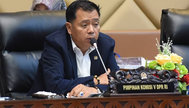 Kamis Besok, Komisi V DPR Bakal Panggil Kemenhub Bahas Kecelakaan di Tol Ciawi