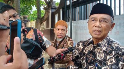 Soal Abdul Mu’ti Dipanggil Prabowo, Busyro Muqoddas Sebut Tak Ada Tawaran Resmi ke Muhammadiyah