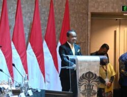 UI Tangguhkan Gelar Doktor Milik Bahlil Lahdalia