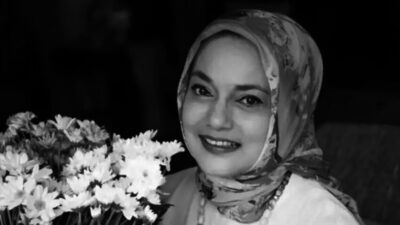 Prosesi Pemakaman Marissa Haque di Tanah Kusir