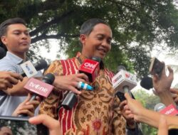Soal Pembakaran Mahkota Cenderawasih, Menhut Minta Maaf