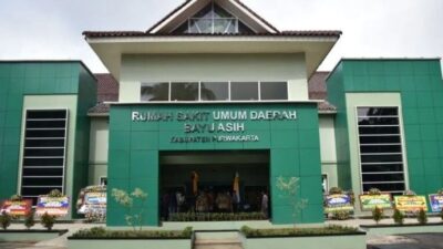 RSUD Purwakarta Buka Layanan Operasi Katarak Tanpa Sayatan