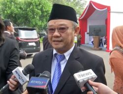 Presiden Prabowo Minta Mendikdasmen Kaji Ulang Penjurusan IPA, IPS dan Bahasa di SMA