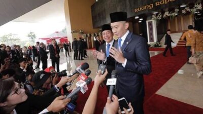 Ibas Minta Kader Partai Demokrat yang Dilantik Dukung Penuh Pemerintahan Prabowo-Gibran