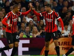 AC Milan Hentikan AS Roma Capai Semifinal Piala Italia
