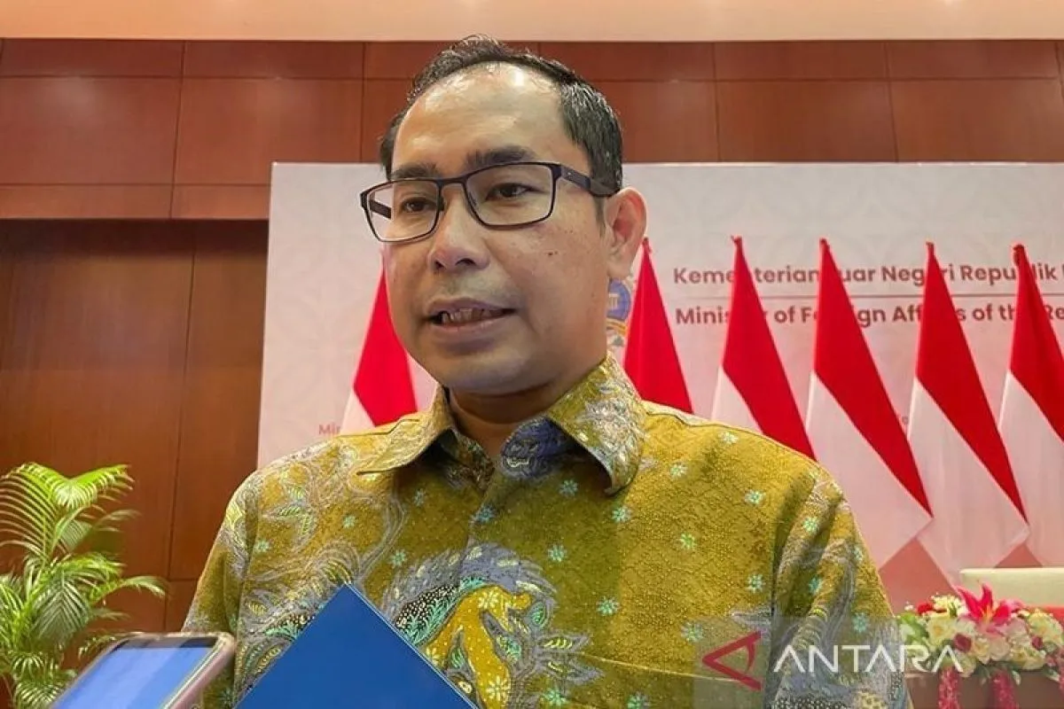 Kemenlu RI Sudah Berhasil Evakuasi 78 WNI dan Seorang WNA dari Tiga Negara Konflik di Timur Tengah