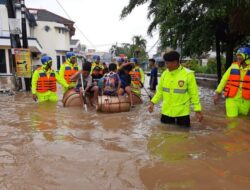 Sudah Tiga Minggu Banjir di Taman Mangu Indah Tak Kunjung Surut