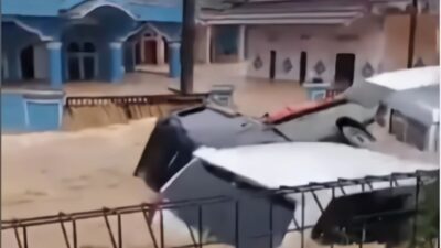 Antisipasi Banjir Susulan Pemprov Jabar Normalisasi Sungai Cipalabuhan Sukabumi