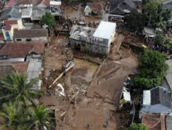 Tim SAR Gabungan Masih Cari Tujuh Warga yang Hilang Akibat Tertimbun Tanah Longsor di Sukabumi