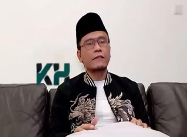 Ditegur Mayor Teddy, Gus Miftah Minta Maaf Usai Hina Penjual Es