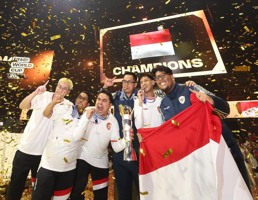 E-SPORT -- Ciptakan Sejarah Baru, Indonesia Juara Dunia FIFAe World Cup 2024