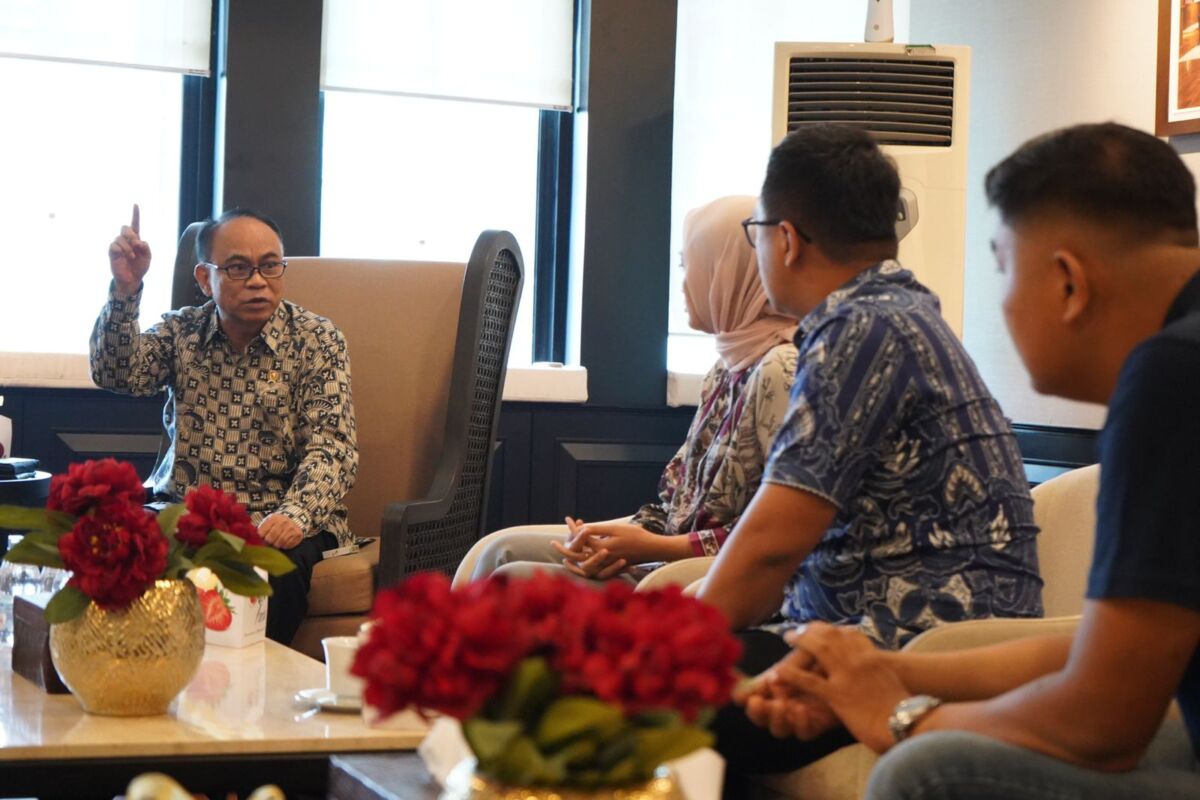 Dukung Program MBG dan Swasembada Pangan, Menkop Dorong Pemda Perkuat Peran KUD