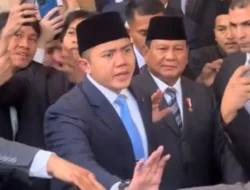 Seskab Teddy Jelas Alasan Prabowo Tunda Kunjungan ke Malaysia