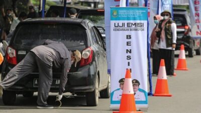 Pemkot Jakpus Laksanakan Uji Emisi Kendaraan Operasional dan Pribadi ASN Hingga Tingkat Kelurahan