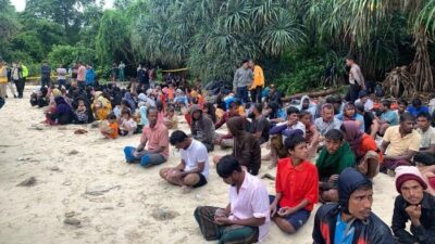 Muslim Rohingya Kini Dapat Ancaman Baru dari Kelompok Bersenjata Arakan