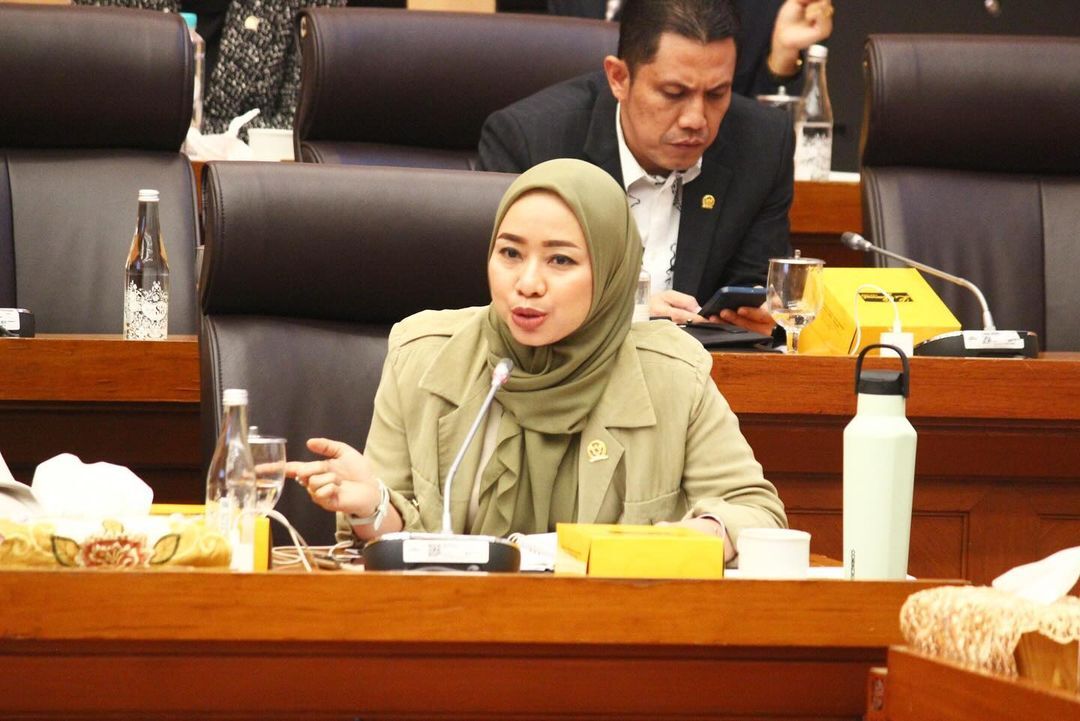 DPR Tolak Pelarangan BBM Subsidi untuk Ojol
