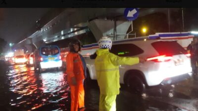 Hujan Deras Sejak Selasa Sore, Sembilan Ruas Jalan Jakarta Sempat Terrendam Banjir
