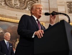 Trump Jamin Putin Tak Akan Ingkar Janji Soal Gencatan Senjata dengan Ukraina