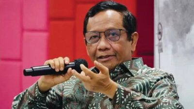 Kritik Kasus Eks Jampidsus Febrie, Mahfud MD: Pengalihan Penyidikan Polri-Kejagung Tak Dikenal KUHAP