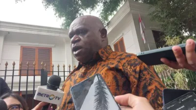 Soal Kekecewaan Vonis Harvey Moeis 6,5 Tahun, Natalius Pigai: “Putusan Hakim harus Dihargai”