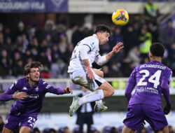 LIGA ITALIA — Berkat Kemenangan 3-0 di Markas Fiorentina, Napoli Kembali Kuasai Pucuk Klasemen
