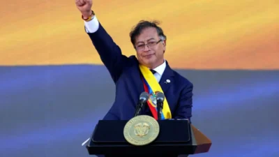Kolombia Balas Sanksi AS dengan Naikkan Tarif Impor 25 Persen