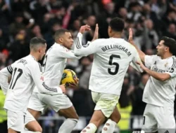 SEPAK BOLA — Menang 4-1 atas Las Palmas, Real Madrid Rebut Puncak Klasemen di Liga Spanyol