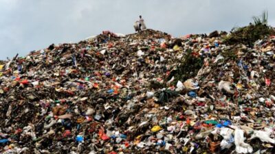 Petugas Kebersihan Tewas Tertimbun Tumpukan Sampah