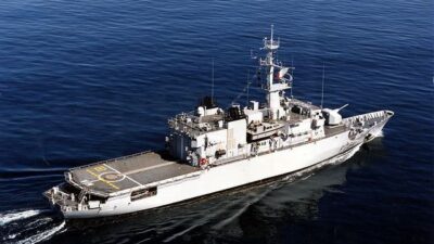 Kapal Fregat Prancis Siap Ikuti Latihan Bersama pada Multilateral Naval Exercise Komodo 2025.