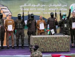 Hamas Bebaskan Tiga Sandera Israel Atas Perjanjian Gencatan Senjata