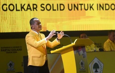 Bahlil Ingatkan Pengurus dan Kader Partai Golkar Terus Konsolidasi Hingga Tingkat Desa