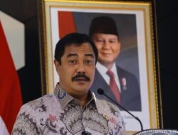 Terkait Info 44 Kasus Pungli ke WN China, Kemen Imipas Copot 30 Pejabat Imigrasi Bandara Soetta
