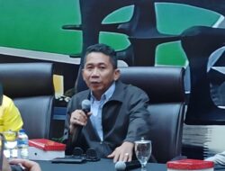 Ekonom:  Jelang Ramadan, Kondisi Ekonomi Masyarakat Kelas Menengah Makin Menderita