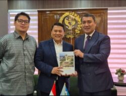 Dubes Kazakhstan Tawarkan Kuota Haji ke Indonesia, Begini Respons BKSAP DPR