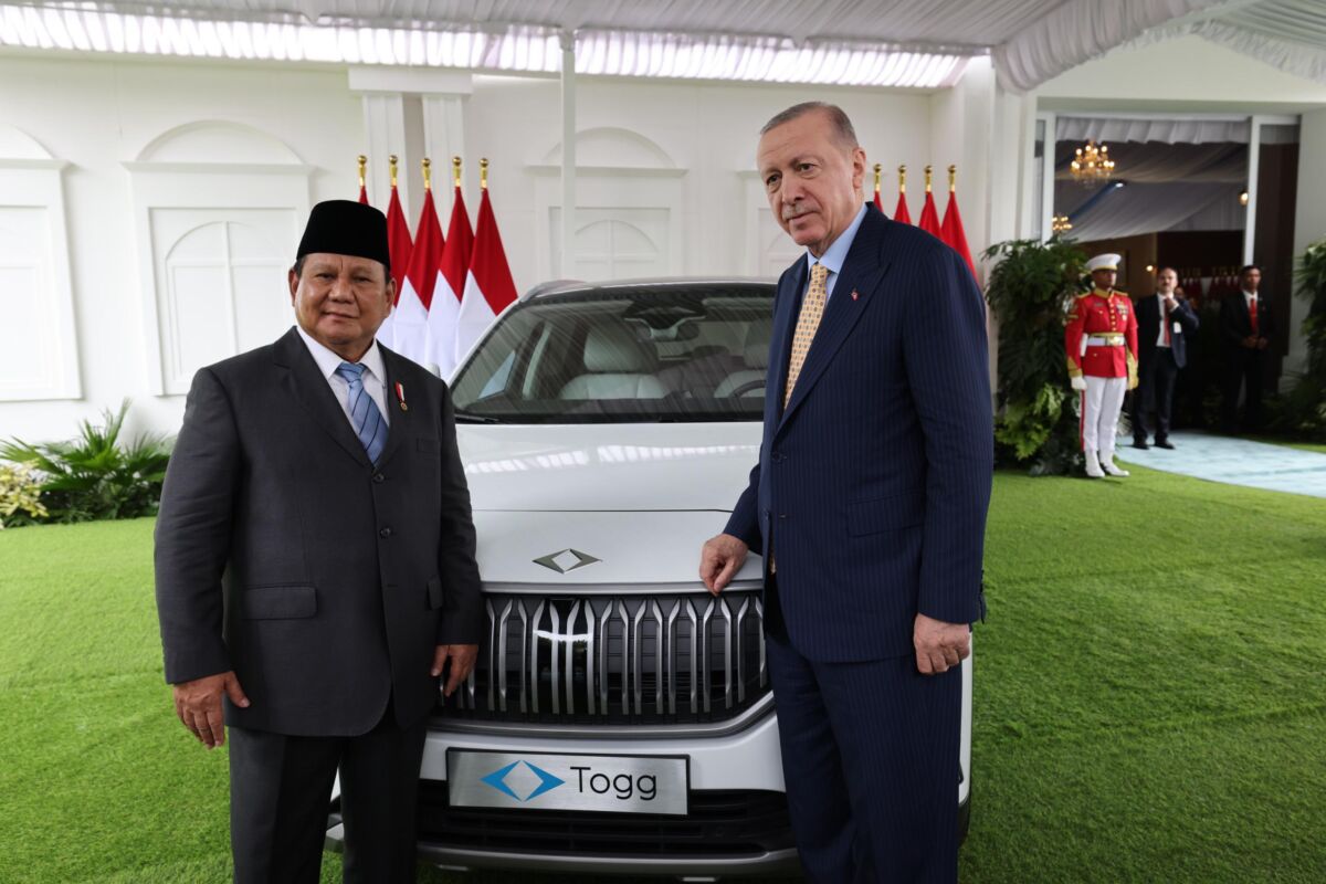 KPK: Mobil Listrik Pemberian Erdogan Buat Prabowo Tak Wajib Dilaporkan