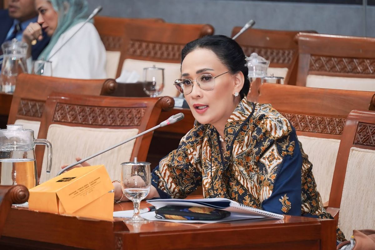 Komisi I DPR Soroti Ketimpangan Kompetisi Antara Media Konvensional dan Platform Digital