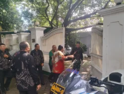 Rayakan Idul Fitri 1446 H, Bambang Pacul Sambangi Kediaman Ketum DPIP