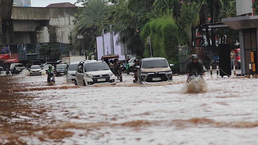 Banjir di Jakarta Makin Meluas, BPBD Catat Sudah 62 RT yang Terendam