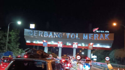 Sebanyak 157.295 Kendaraan Bakal Padati Tol Tangerang-Merak Selama Libur Idul Adha