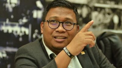 Pilih Jadi Bendum Partai Demokrat, Irwan Fecho Mundur dari Jabatan Stafsus Mentrans