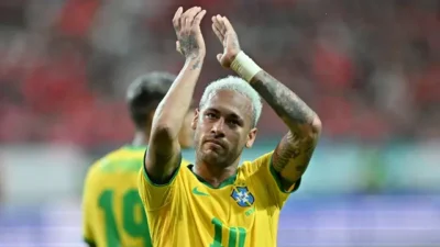 Santos Umumkan Neymar Postif Covid-19