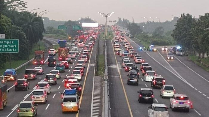 Para Pemudik Diingatkan Potensi Cuaca Ekstrem di Jawa Tengah Saat Puncak Arus Mudik Lebaran 2025